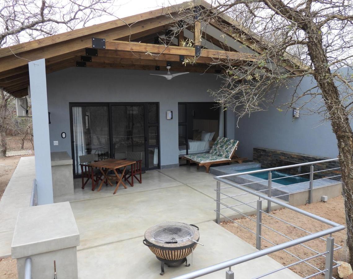 Villa Kruger'S Keep - Luxury Couples Haven Marloth Park Esterno foto