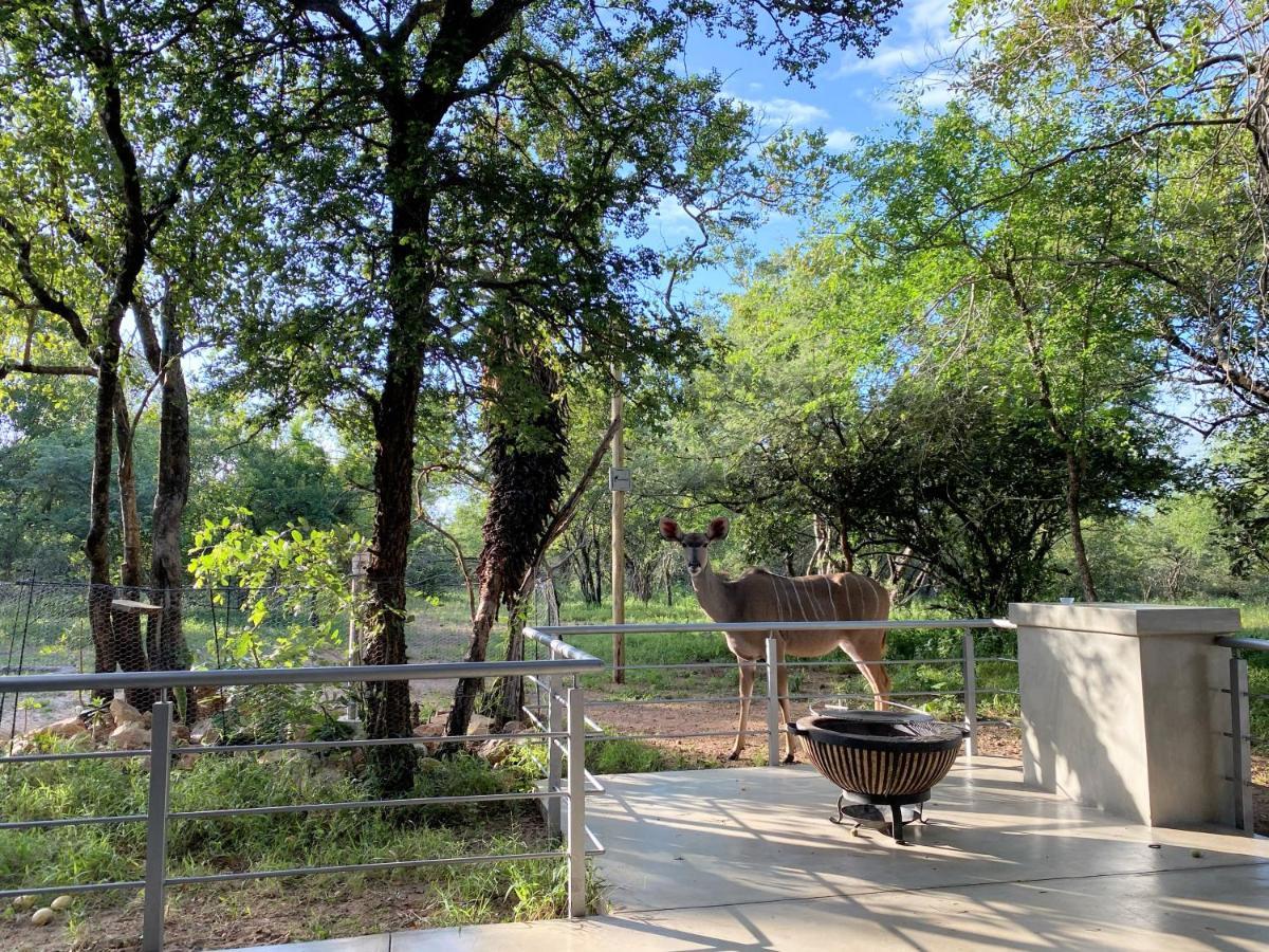 Villa Kruger'S Keep - Luxury Couples Haven Marloth Park Esterno foto