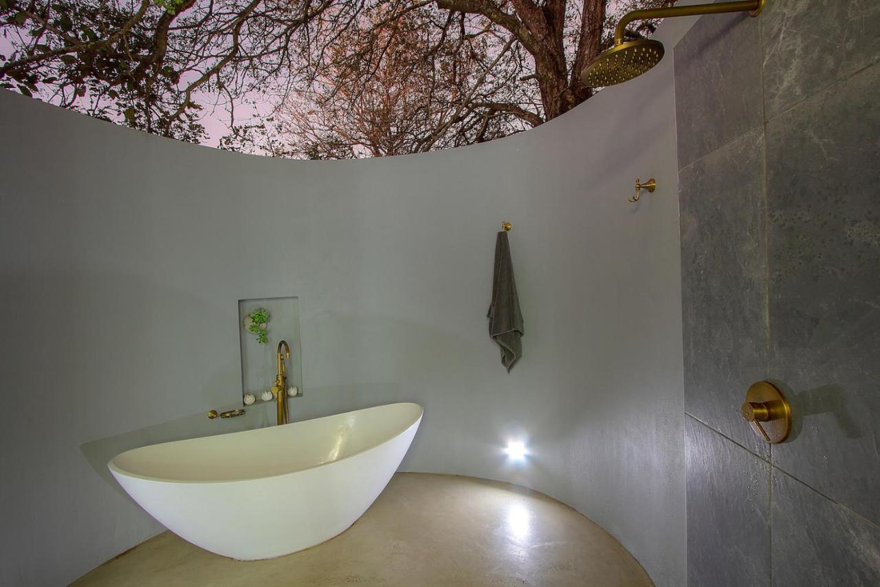 Villa Kruger'S Keep - Luxury Couples Haven Marloth Park Esterno foto
